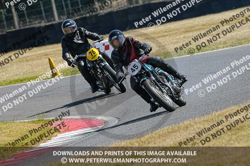 cadwell park;cadwell park photographs;cadwell trackday photographs;enduro digital images;event digital images;eventdigitalimages;peter wileman photography;racing digital images;trackday digital images;trackday photos